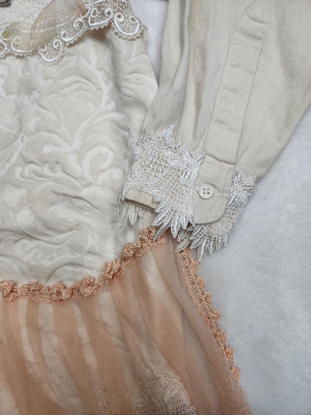 Vintage Taylor Cream and Peach Layered Lace Button-Down Top - Picture 7 of 16